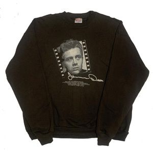 Immaculate vintage graphic sweatshirt featuring a timeless image of James Dean
